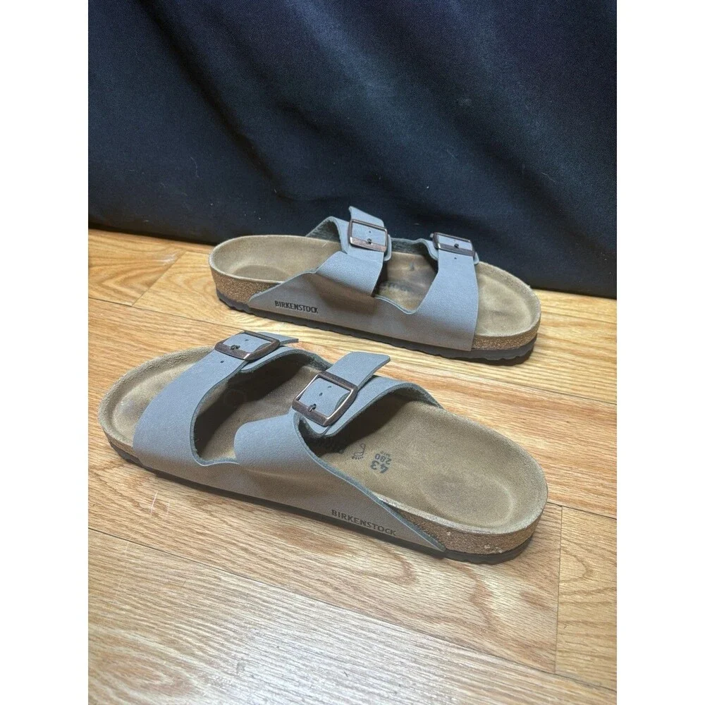 Birkenstock Arizona Stone Gray Buckle EU 43 US Men’s 10 Regular Fit Sandals